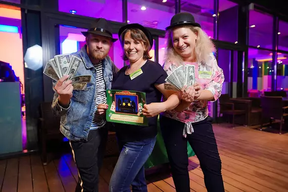 Как отметить 8 Марта в Набережных Челнах: лучшие идеи для работы и праздника