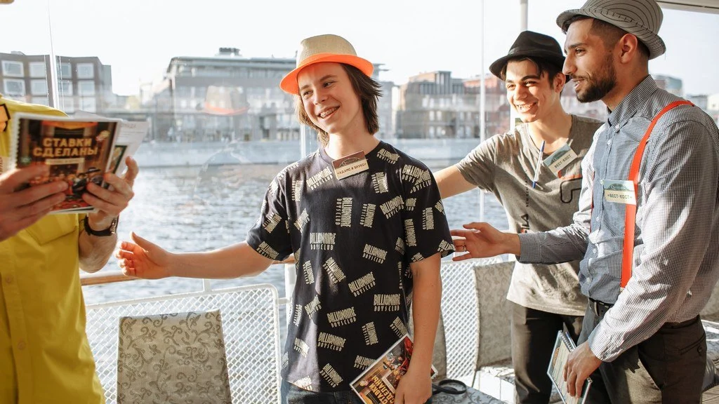 Необычное место «Теплоход».